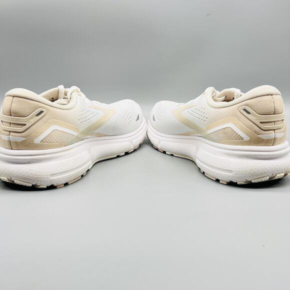 Brooks Shoes Womens 7.5 White Cream Ghost 15 Low Top Running Athletic Sneakers - Picture 7 of 12